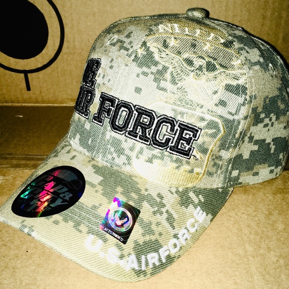 U.S. Air Force Camouflaged Embroidered Cap. - Picture 2 of 5